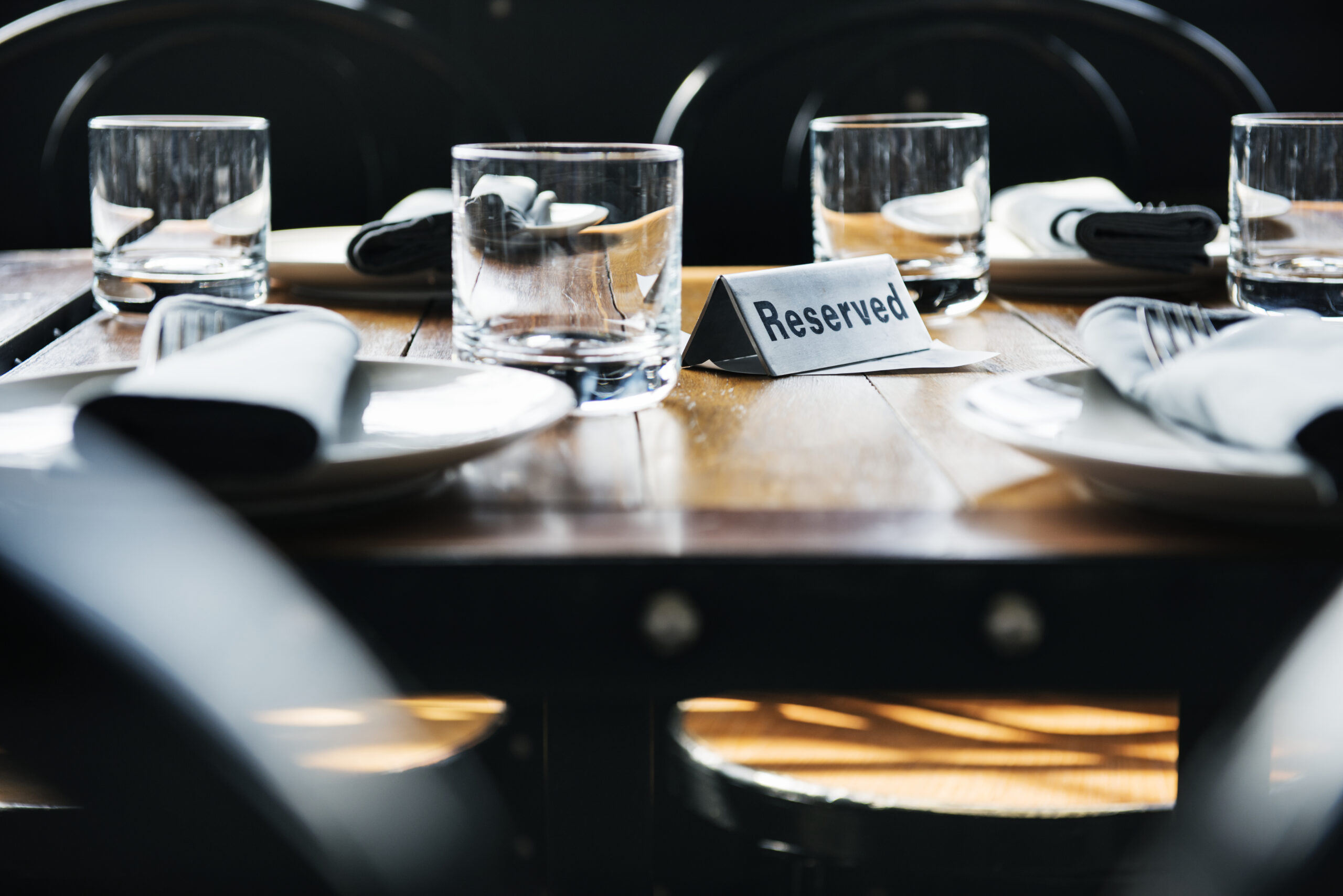 MAINTENANCE TIPS FOR RESTAURANTS TABLE
