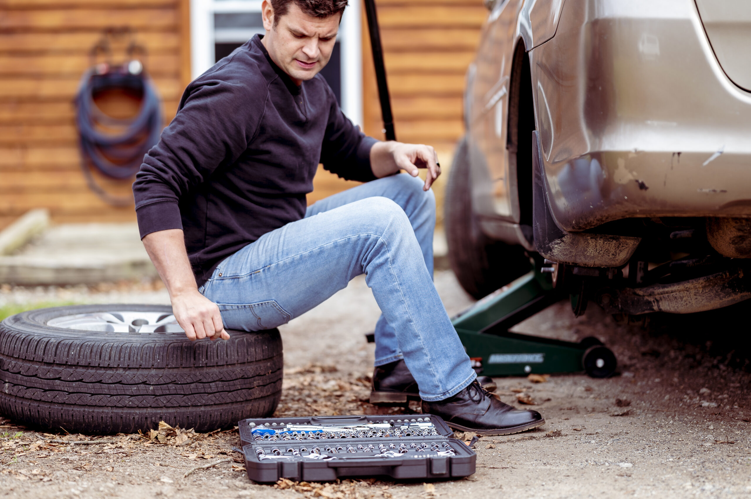 How to Change Tire